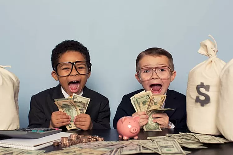 Mazaya Fakhira Najla – Hidup Penuh Keistimewaan Sebagai Anak yang Terlahir dari Keluarga Kaya